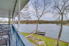 Lakefront Arkansas Abode - Deck, Grill and Fire Pit!